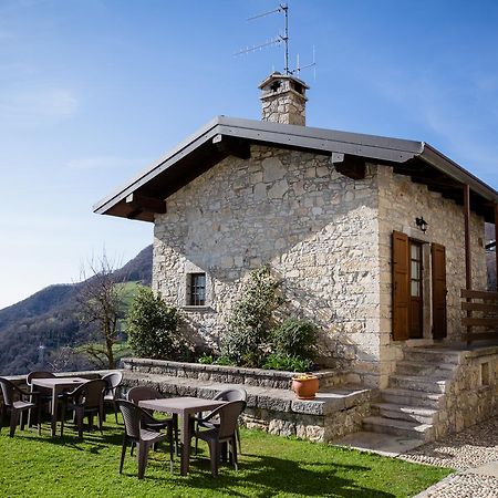 Ca' Baetti L'Antico Borgo Bed & Breakfast Roncola Ngoại thất bức ảnh