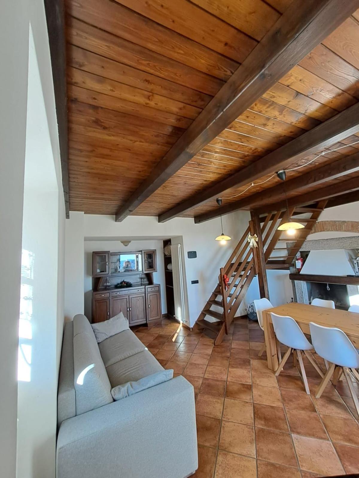 Ca' Baetti L'Antico Borgo Bed & Breakfast Roncola Ngoại thất bức ảnh
