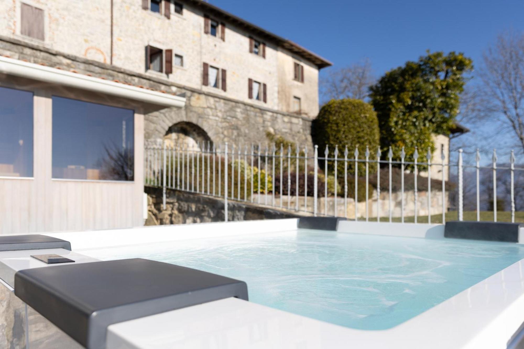 Ca' Baetti L'Antico Borgo Bed & Breakfast Roncola Ngoại thất bức ảnh