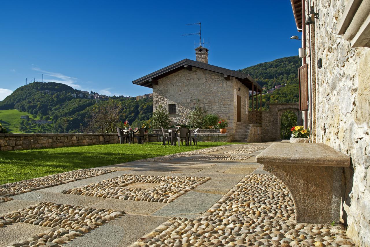 Ca' Baetti L'Antico Borgo Bed & Breakfast Roncola Ngoại thất bức ảnh