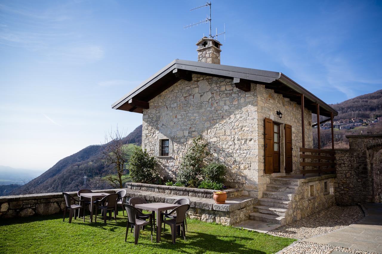 Ca' Baetti L'Antico Borgo Bed & Breakfast Roncola Ngoại thất bức ảnh